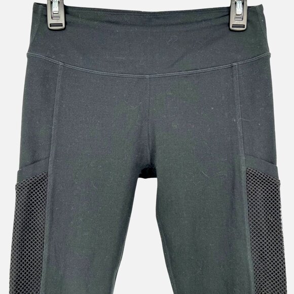 Fabletics Black Cropped Pocket Leggings Mesh Inset Size Small - Picture 2 of 10